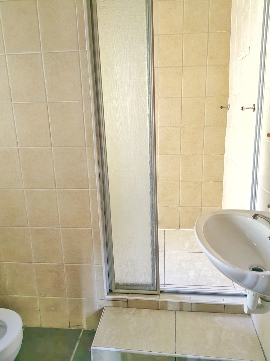 Commercial Property for Sale in Theescombe Eastern Cape